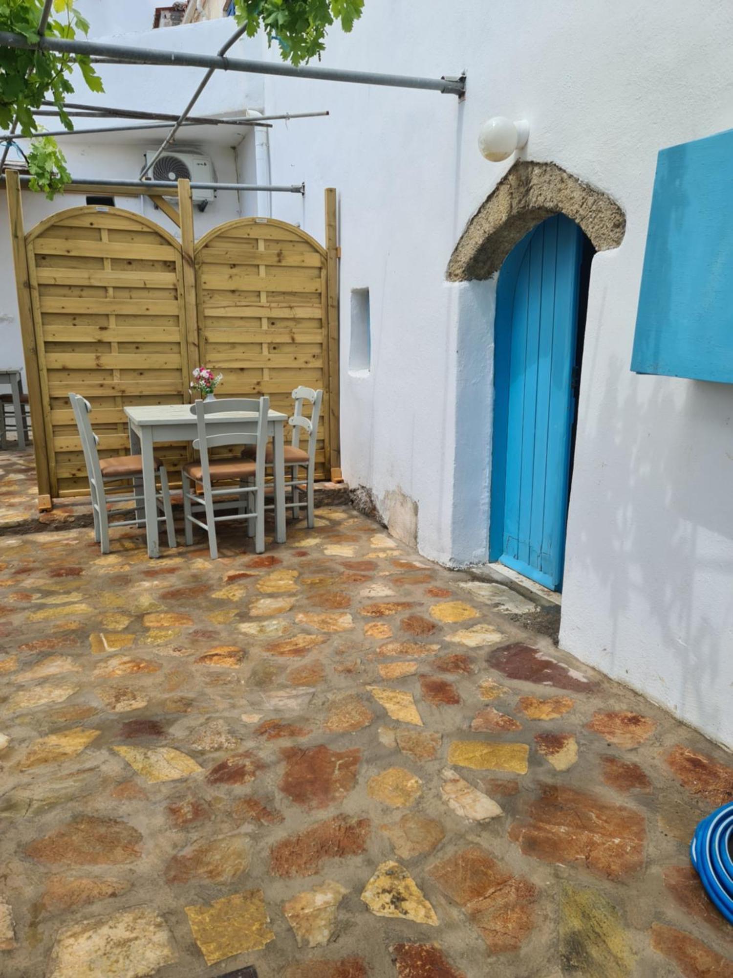 Kamaraki Aroniadika Apartment Kythira Town Ngoại thất bức ảnh